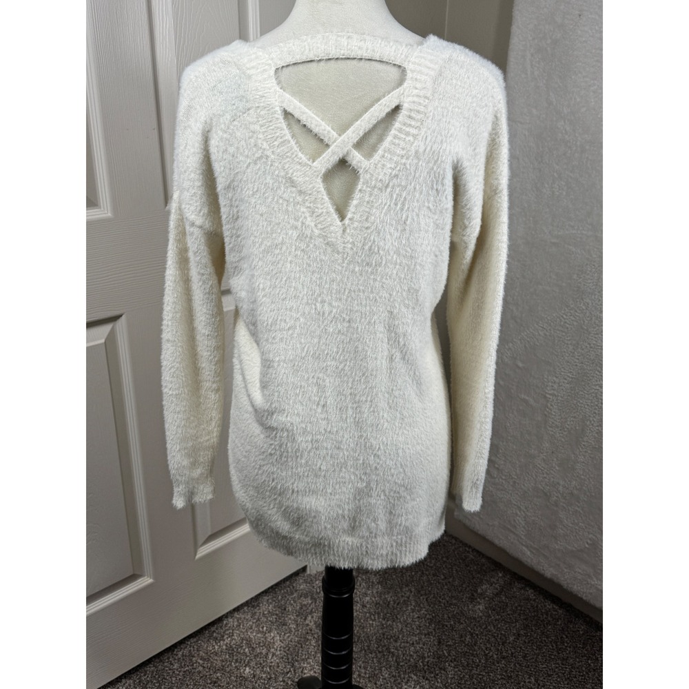 Pink Rose Women's‎ XS Cream V Neck Fuzzy Knit Sweater Criss Cross Back Soft Cozy - Picture 3 of 10